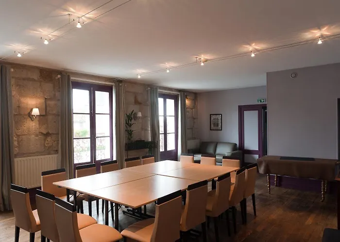 Hotel Logis Les Glycines Mellé