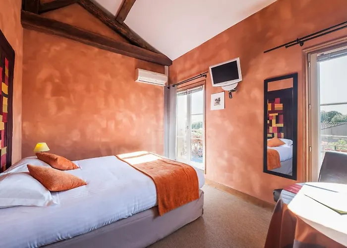 Logis Les Glycines Mellé